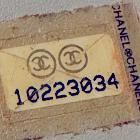 CHANEL Travel Line Tote pearlized handles - Picture 6 of 16